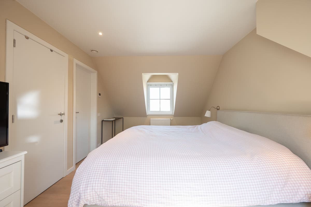 Slaapkamer 1, huis te koop in Knokke-Heist
