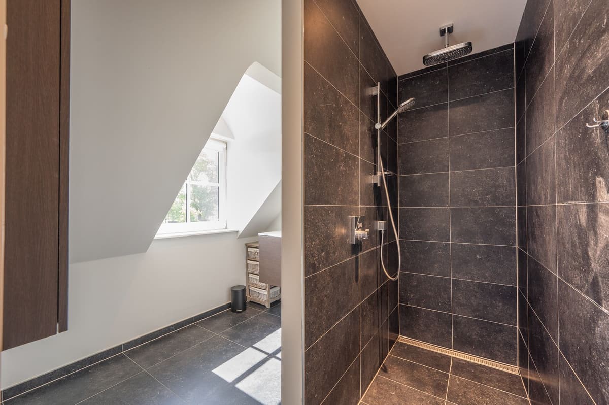 Badkamer 1 woning te koop in Ramskapelle